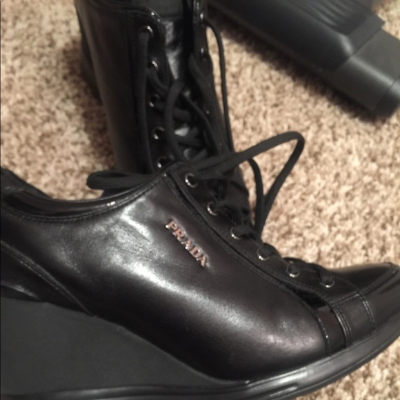Shoes - Picture 1 of 2
